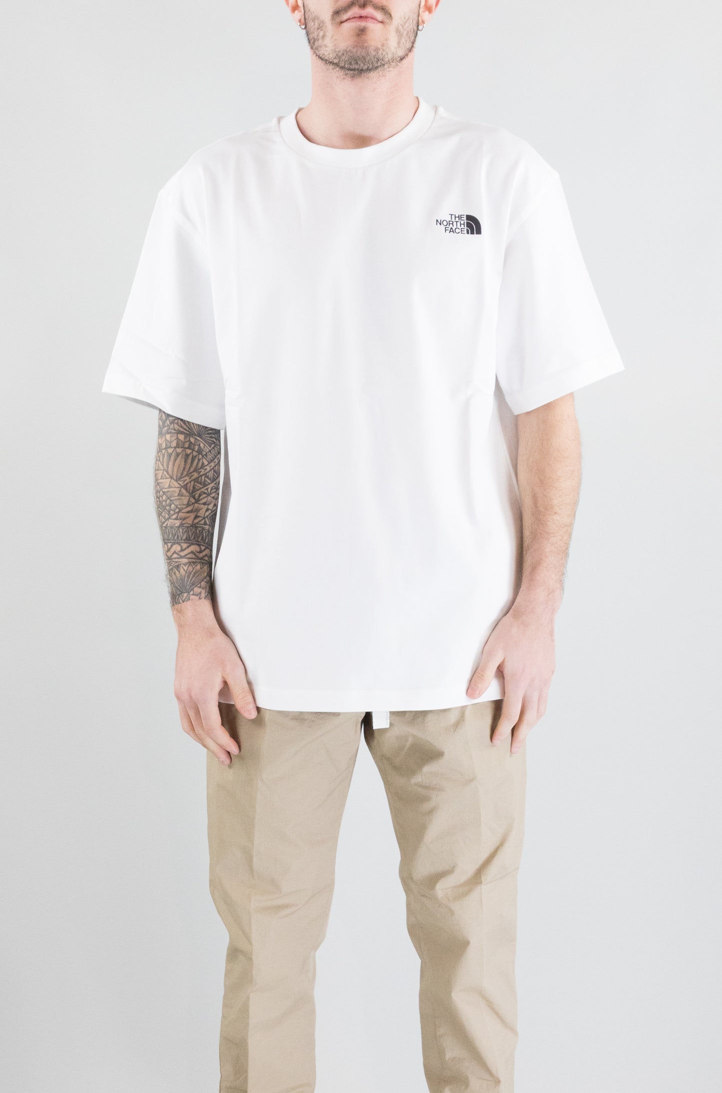 T-Shirt The North Face White da Uomo nse oversized tee