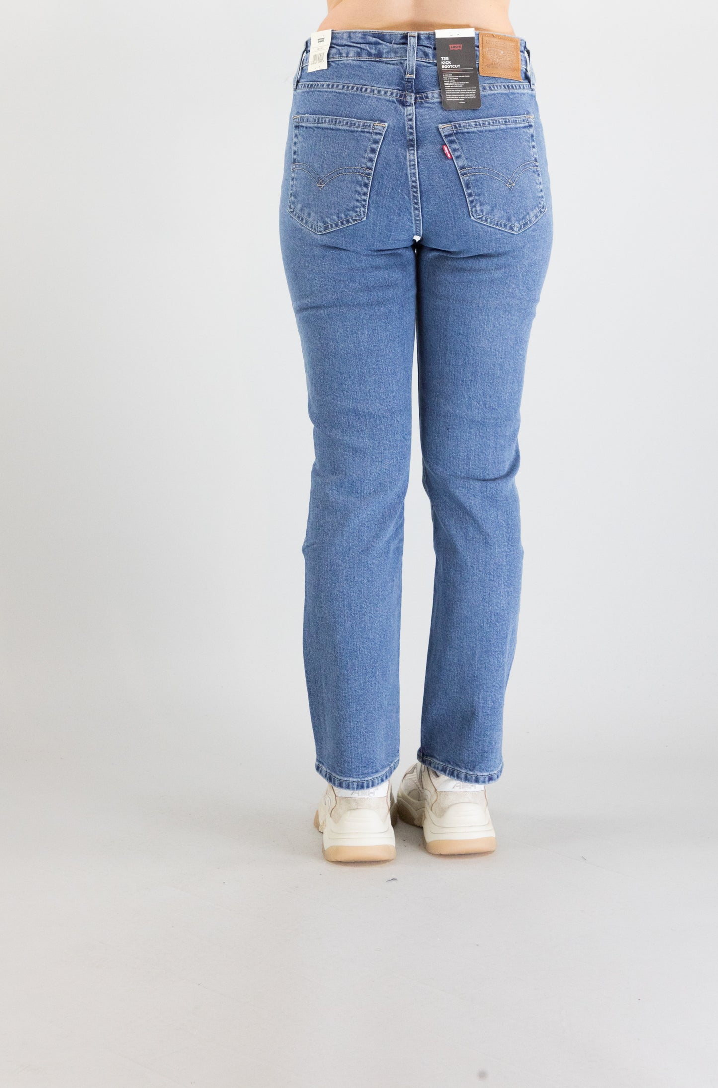 Jeans Levis  Kick da Donna 725 authentic kick boot