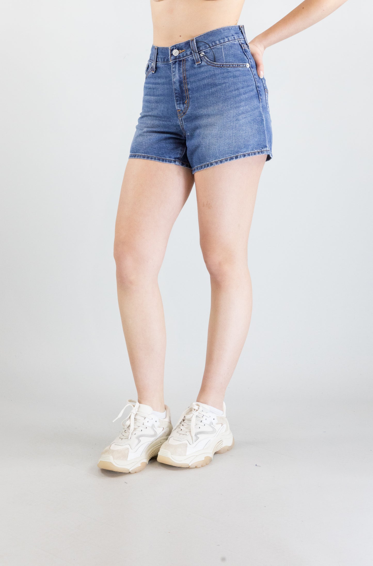 Jeans Levis Cool City Whip da Donna 80s mom short