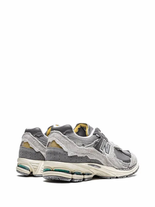 Scarpa New Balance Grey da Uomo m2002rda