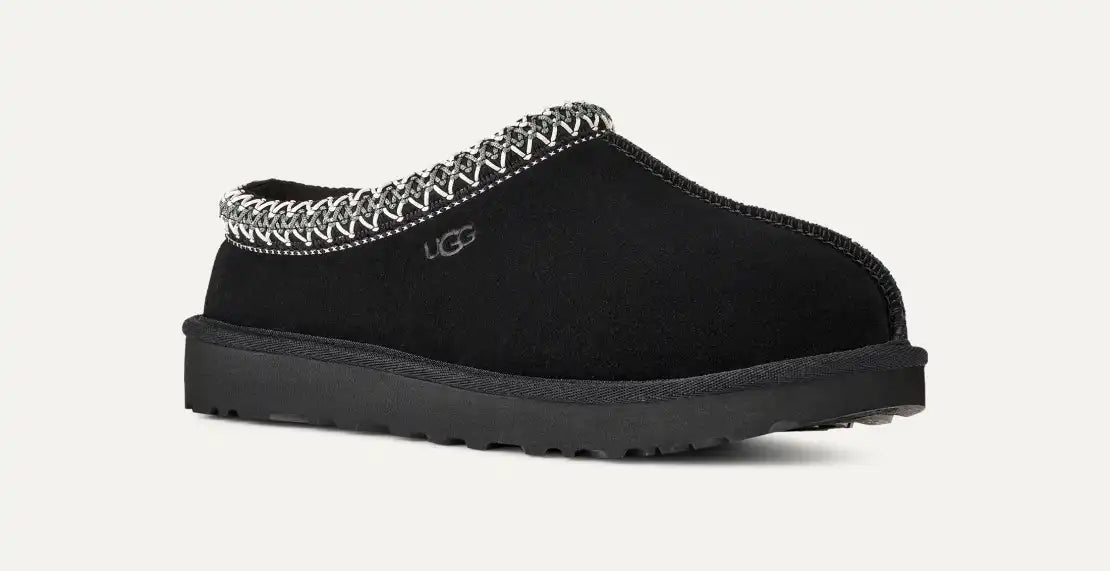 Scarpa Ugg Black da Donna 1174470 tasman