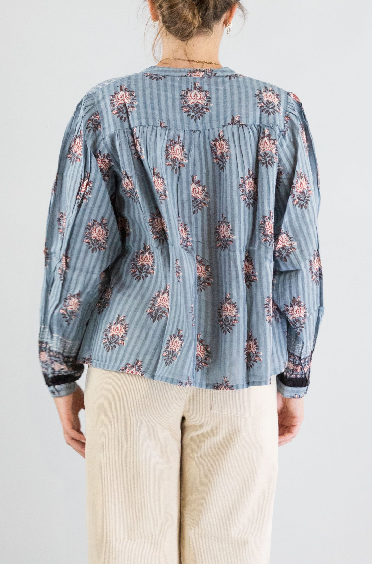 Blusa Maison Hotel Cerulean da Donna omara