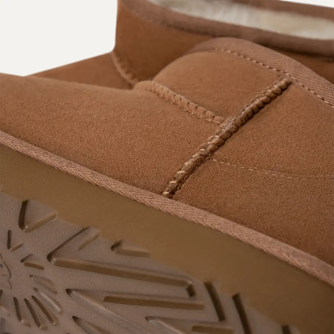 Scarpa Ugg Chestnut da Uomo 1137391 classic ultra mini