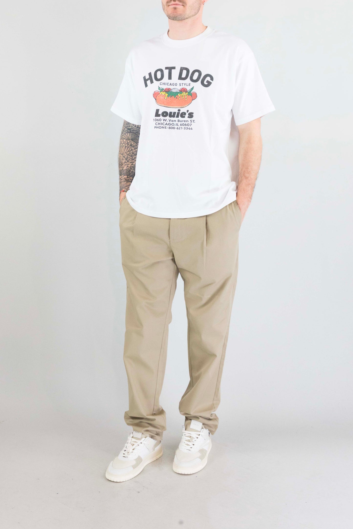 T-Shirt Universal Overall White da Uomo u2613219gb